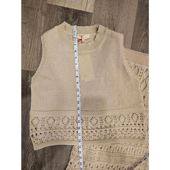 Solitaire 2 Piece Knit Skirt and Tank Set Size Medium - Picture 3 of 7